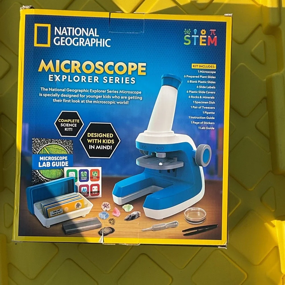 National Geographic Explorer Series Microscope STEM Science Kit 35pc 400x Zoom